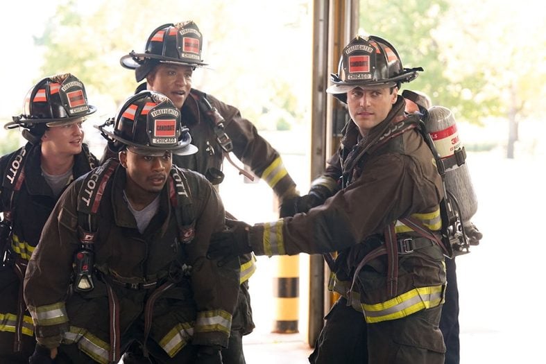  "New Blood" Episode 1501 -- Pictured: (l-r) Joe Eichorst as Jansen, Da'Vinchi as Marcus Burke, K.C. McNeil as Hollis, Matthew Daddario as McCaffrey