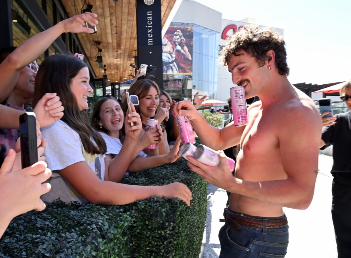 Caliwater event at Century City mall with Benson Boone and Vanessa Hudgens