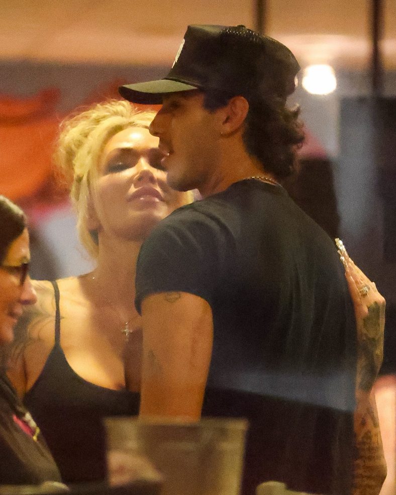 Bunnie XO and Dylan Wolf go out for dinner in Sherman Oaks