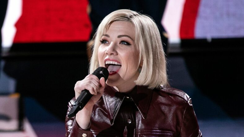 Carly Rae Jepsen announces new tour