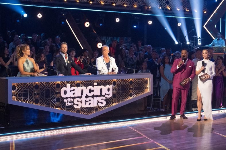 Still of the judges and hosts on Dancing with the Stars season 35