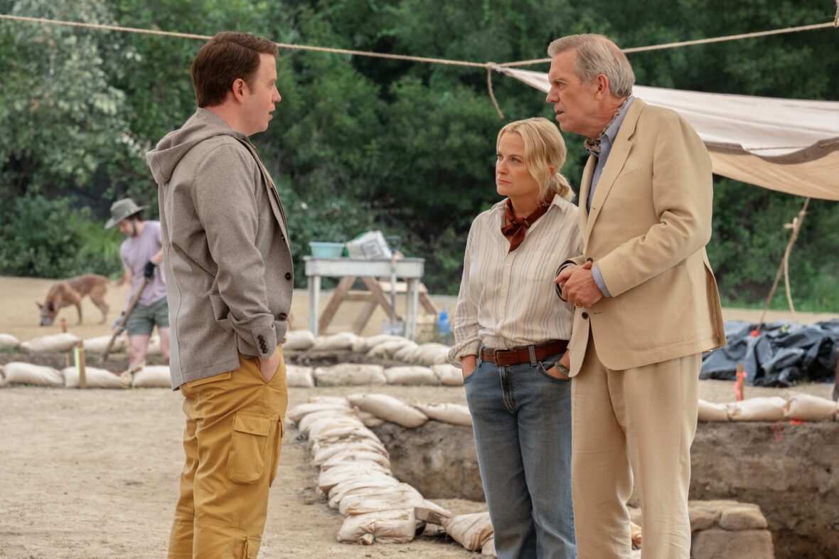 Dig trailer starring Amy Poehler
