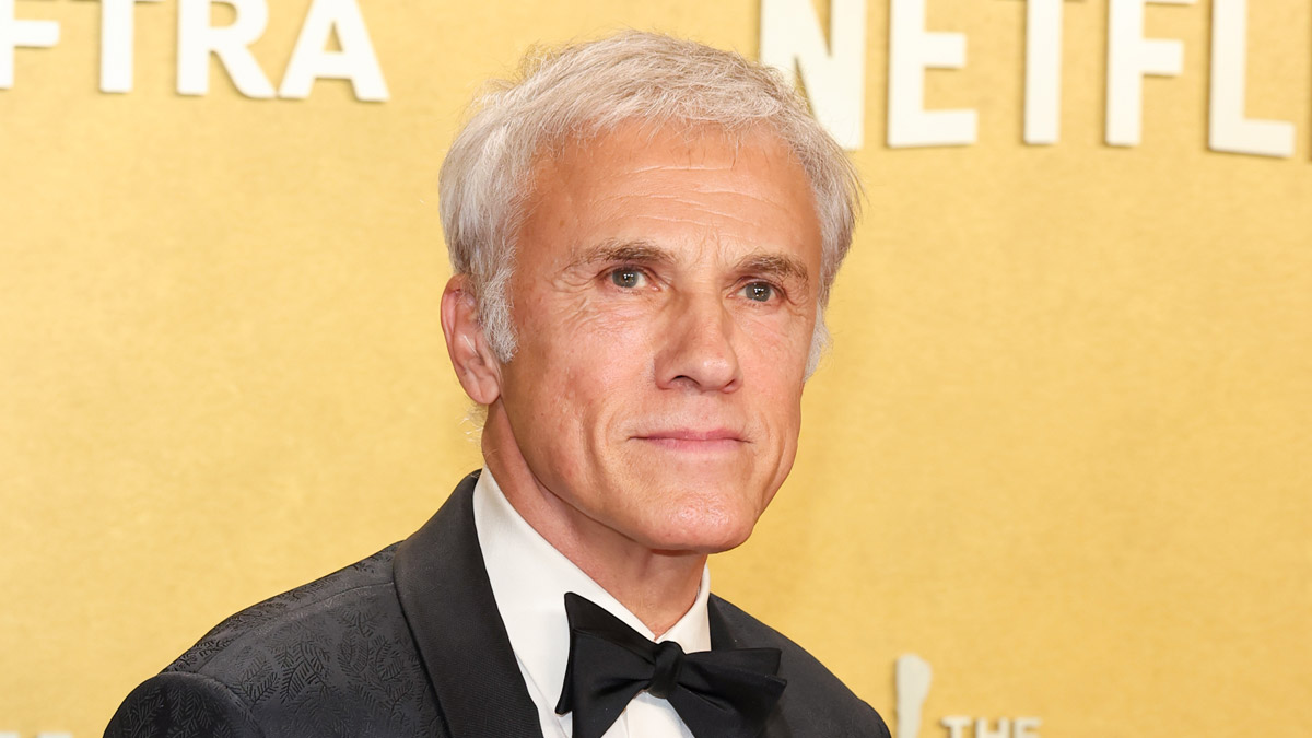 Reign Luc Who Plays Dracula in Luc Besson's 2026 Movie? Cast Revealed for New ...