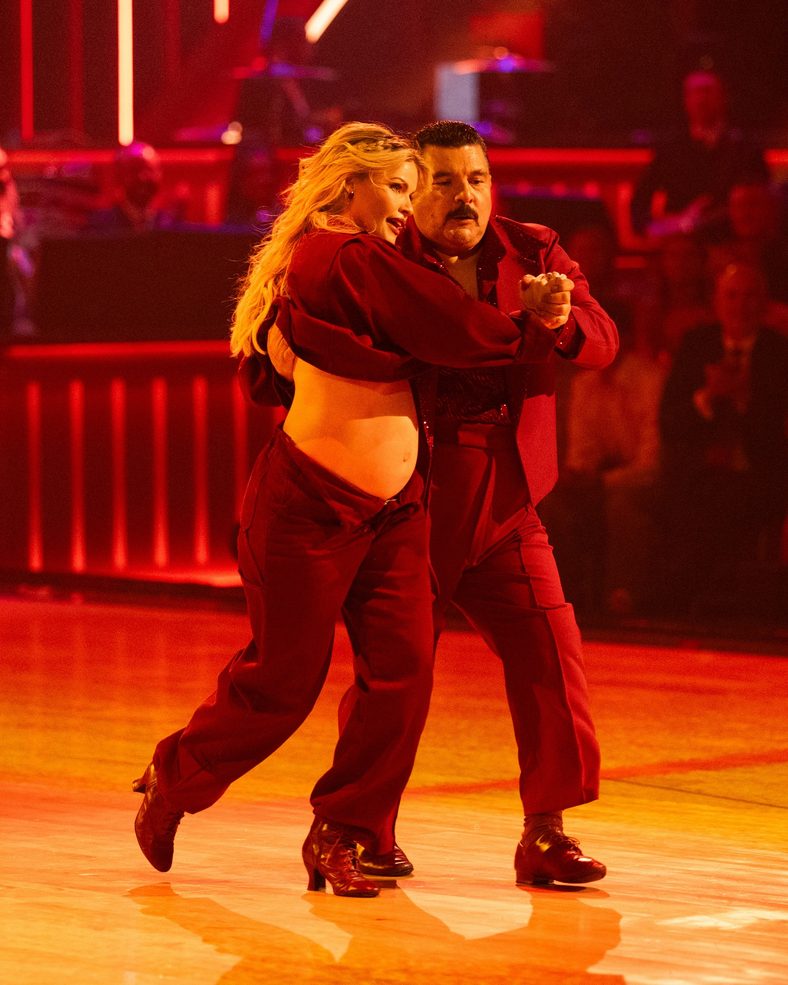 Witney Carson and Guillermo Rodriguez perform a salsa on DWTS' Super Bowl Night