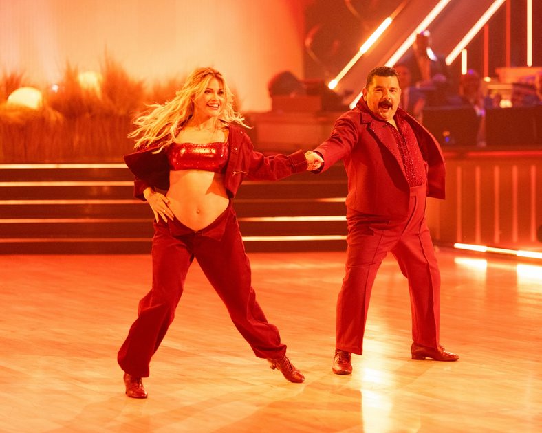 Witney Carson and Guillermo Rodriguez perform a salsa on DWTS' Super Bowl Night