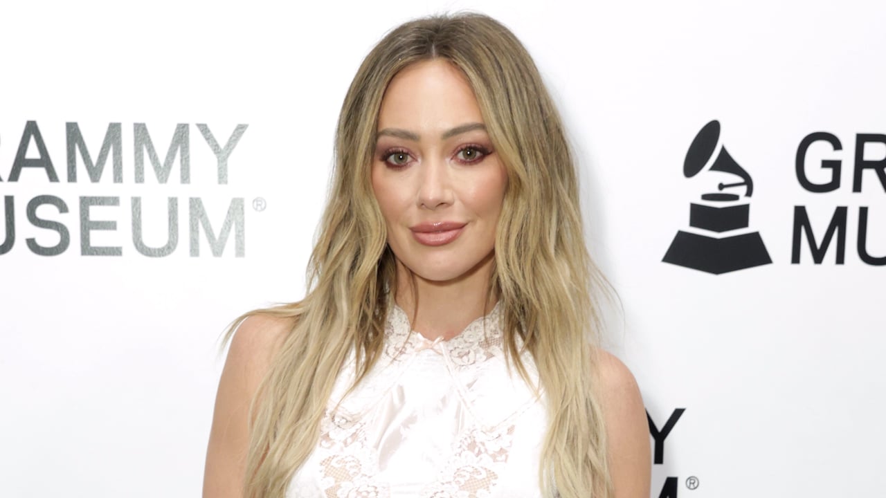 Hilary Duff Announces ‘Holiday Things’ EP with 3 New&hellip;