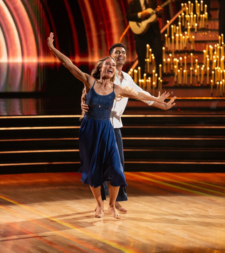 Julia Stiles dancing with Ezra Sosa