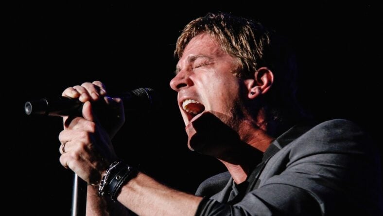 Matchbox Twenty Rob Thomas performing
