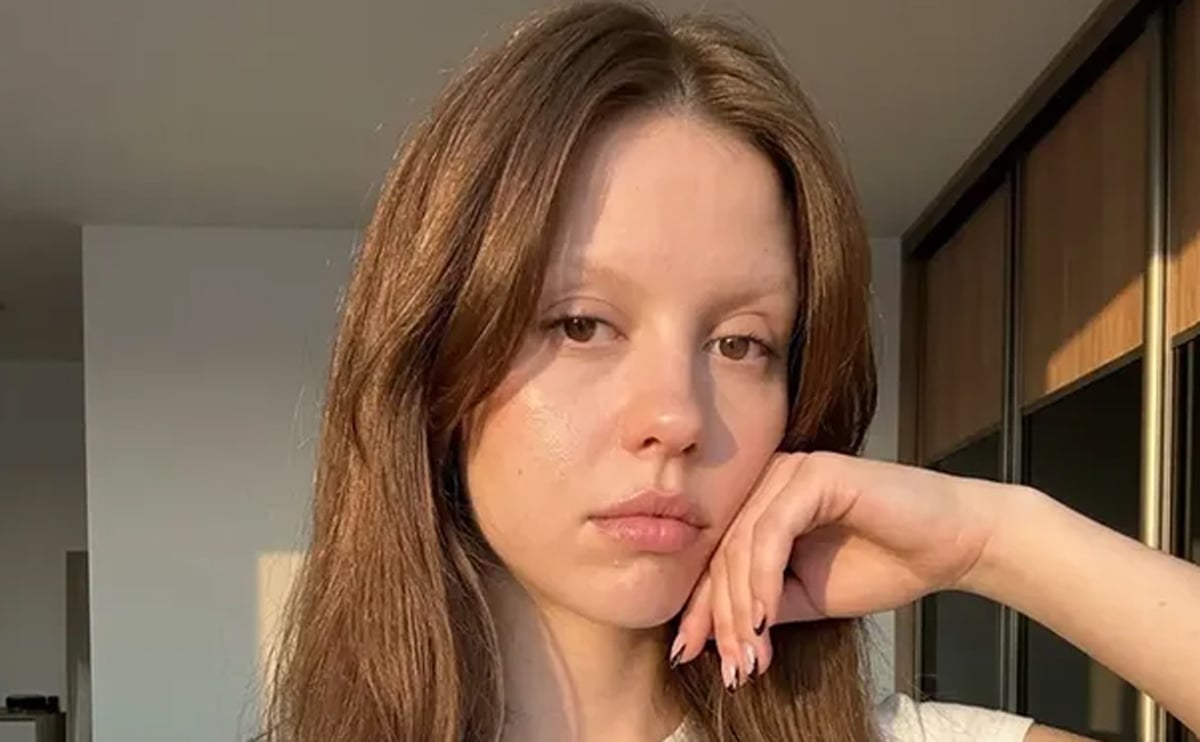 Mia Goth Seemingly Shades Ex Shia LaBeouf With 6 Words on Her T-Shirt