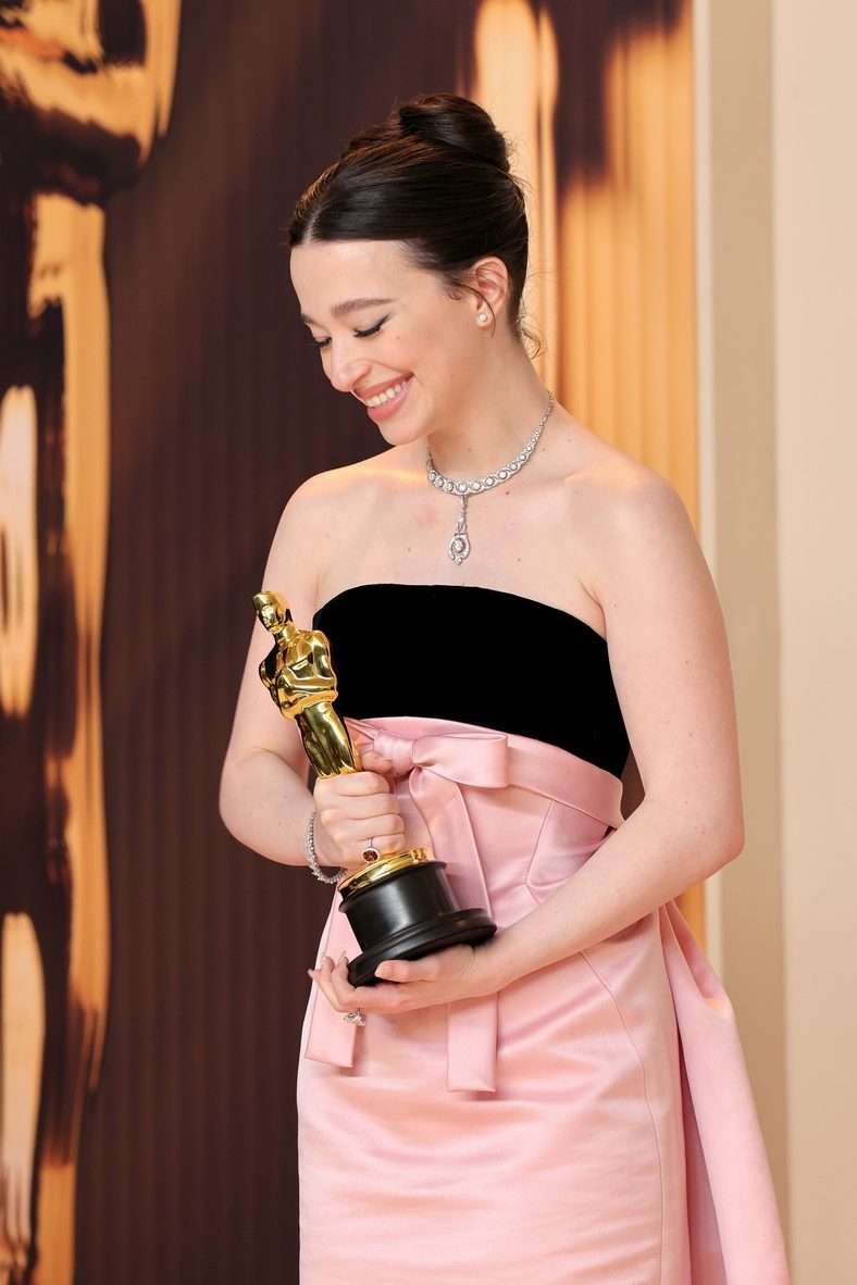 Mikey Madison poses with her Oscar after her 2025 Academy Awards win