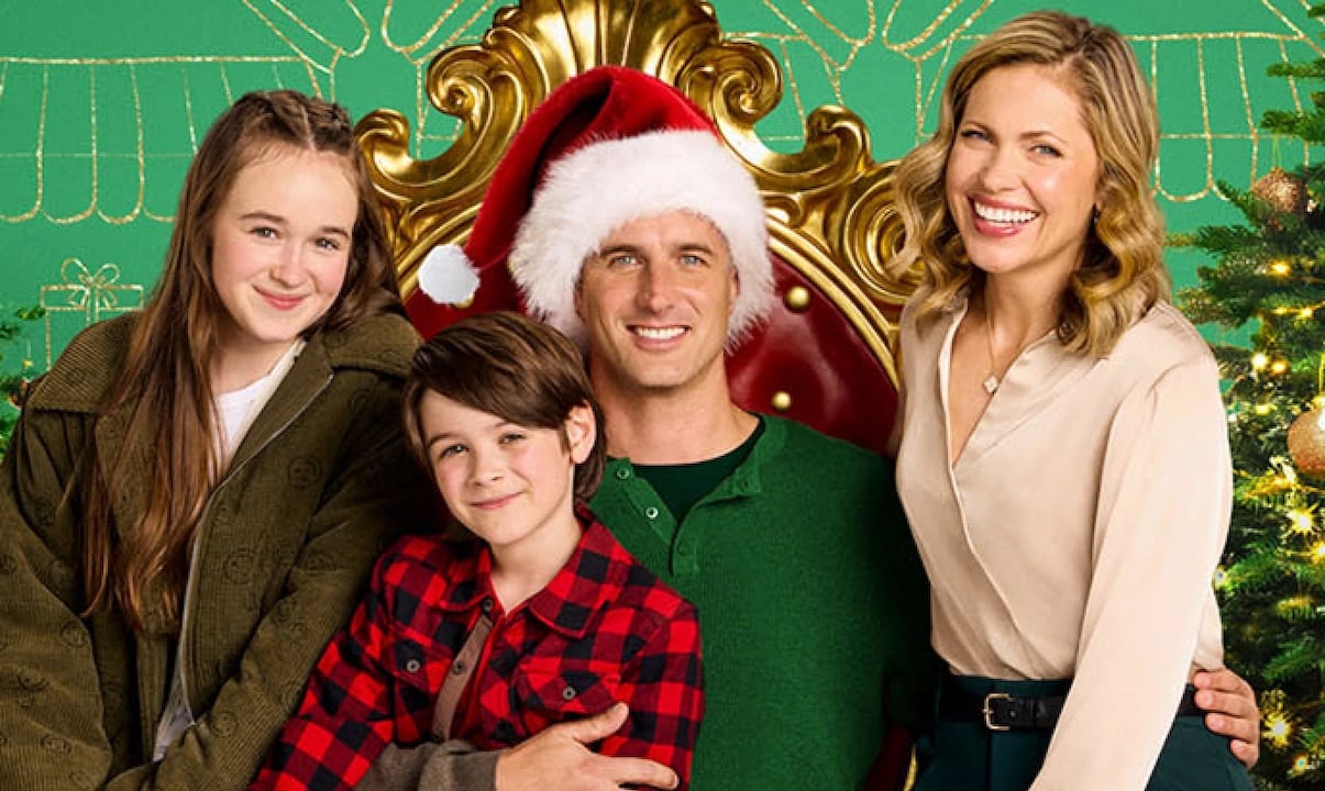 ‘Mr. & Mrs. Christmas’ Cast, Plot & How to Watch Hallmark’s New Christmas Movie
