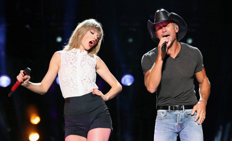 Taylor Swift performs with Tim McGraw