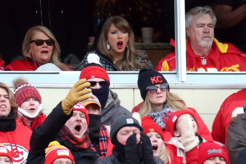 Taylor Swift inside the Chiefs suite during one of Travis Kelce's NFL games 