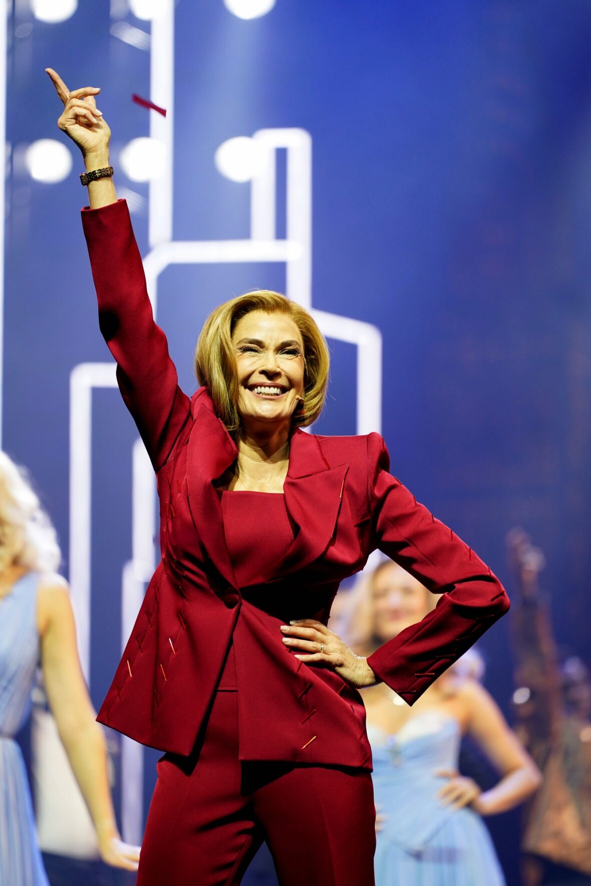 Teri Hatcher in Devil Wears Prada the Musical