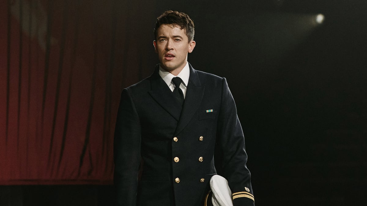 Tom Blyth Is Looking So Hot in Uniform in New ‘A Few Good Men’ Broadway Photos